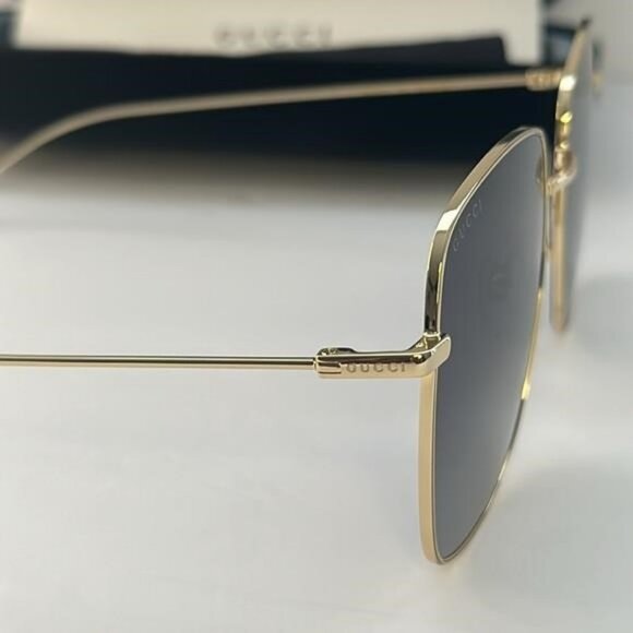 ? - New Authentic GUCCI GG1031S-001 59 Sunglass Woman Metal Gold-Gold-Grey main image 4